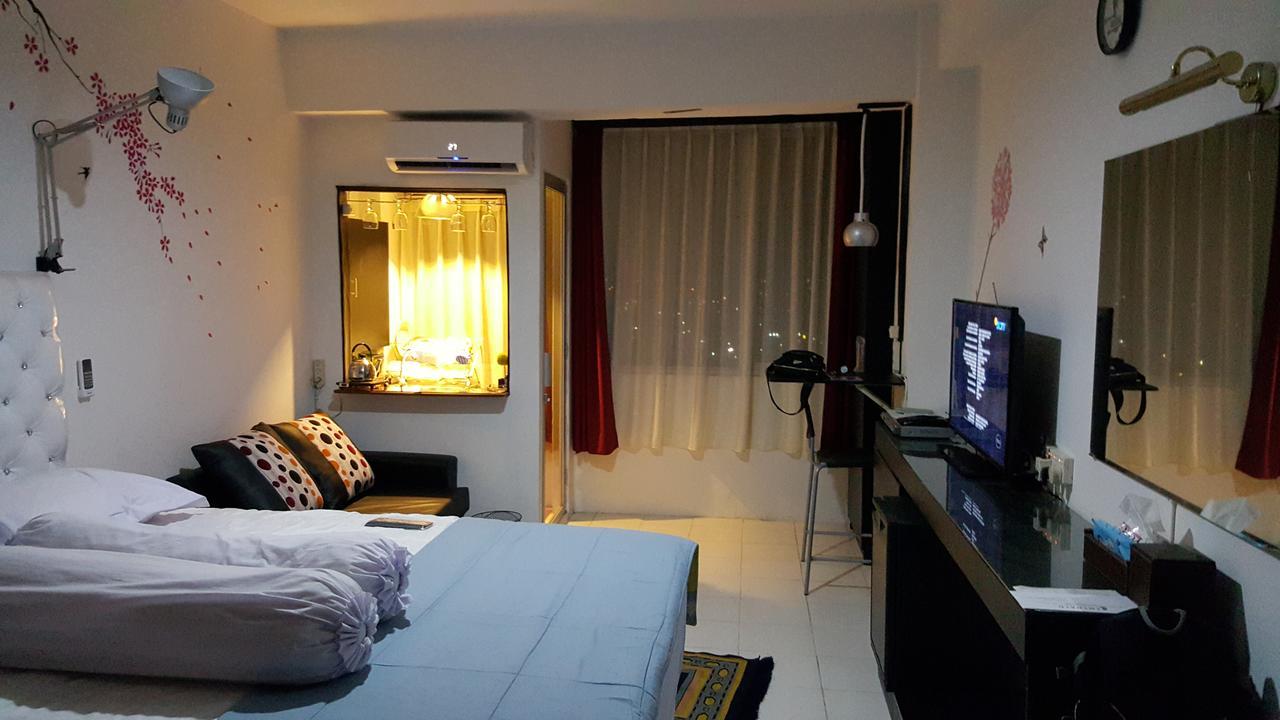 Reddoorz Apartment @ Emerald Towers Μπαντούνγκ Εξωτερικό φωτογραφία