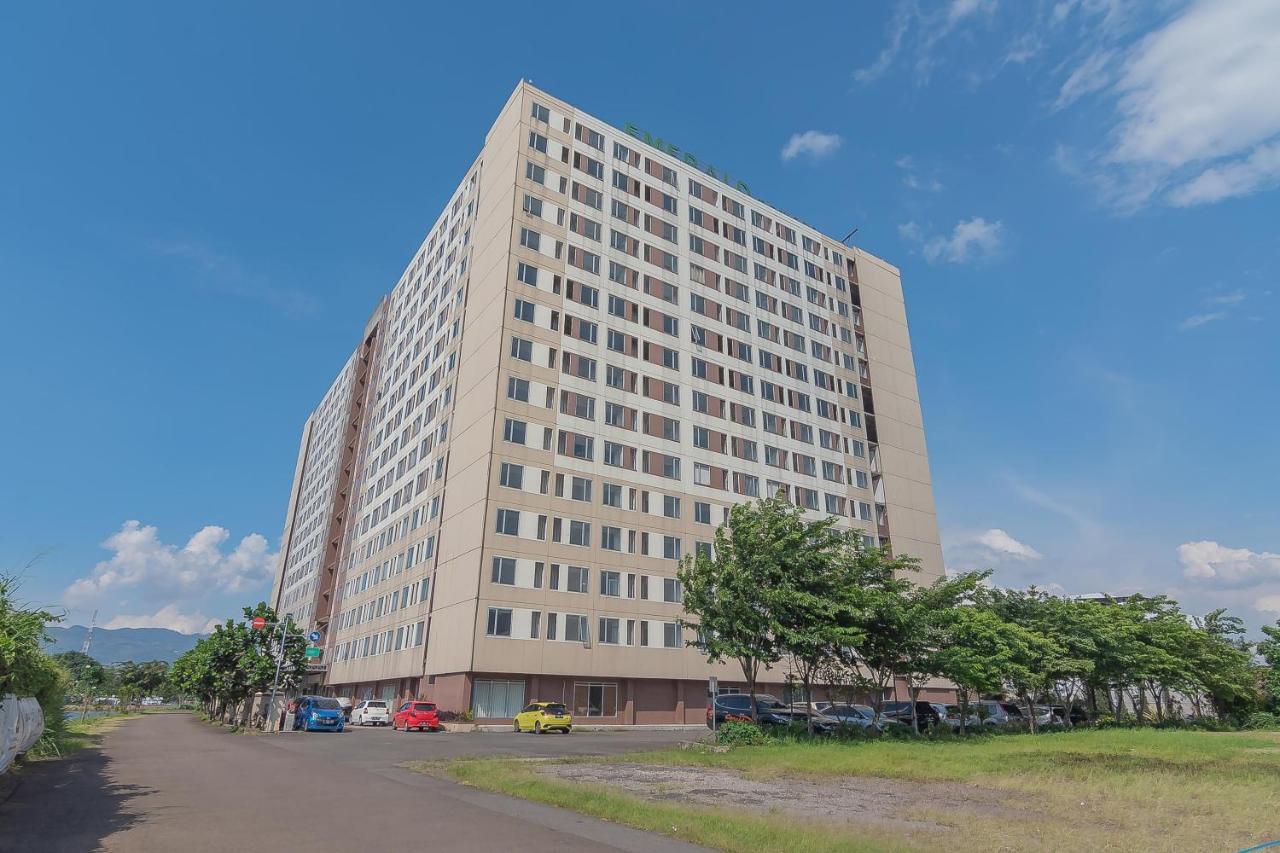 Reddoorz Apartment @ Emerald Towers Μπαντούνγκ Εξωτερικό φωτογραφία