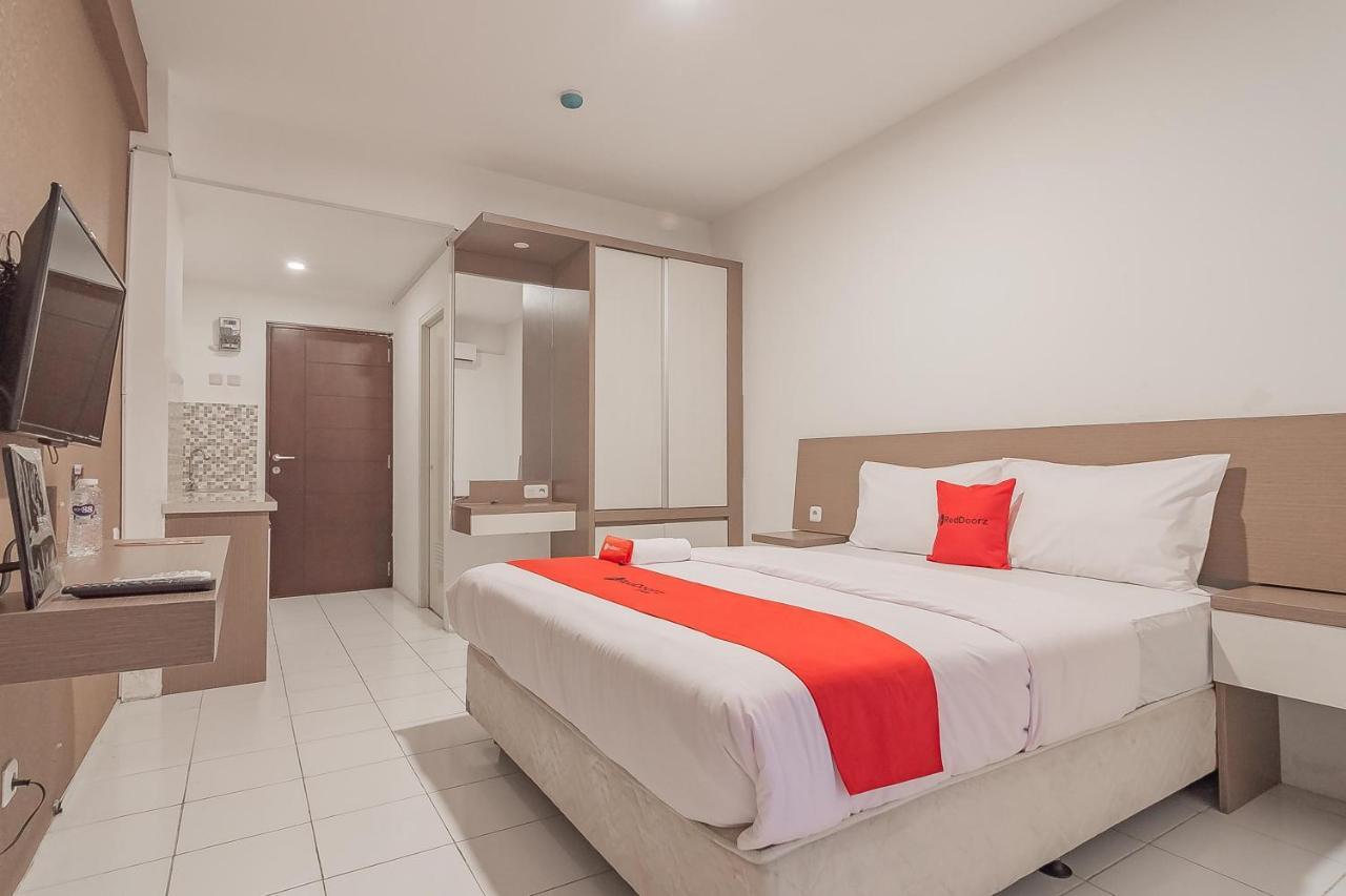 Reddoorz Apartment @ Emerald Towers Μπαντούνγκ Εξωτερικό φωτογραφία